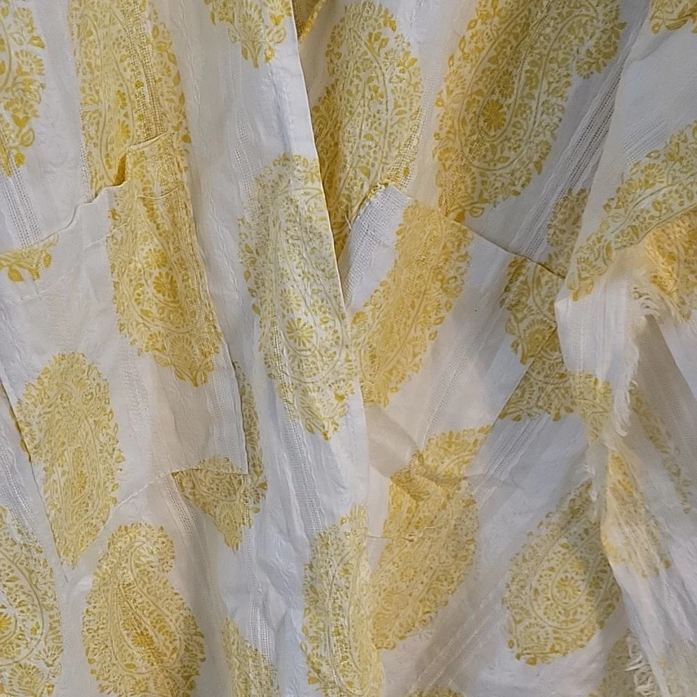 Vince Camuto Tasseled Wrap - Picture 3 of 7